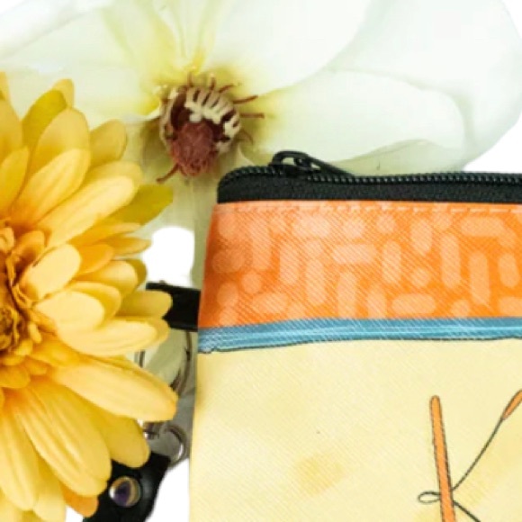 NWT Kindness Is Contagious Make Up Bag - Picture 3 of 5